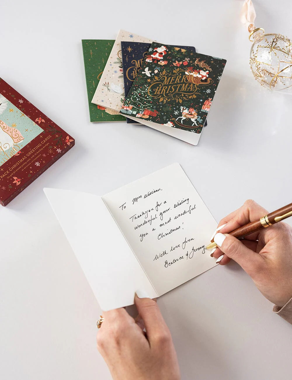 クリスマスカード6種セット | 全デザインが異なるメッセージカードと封筒6枚入り