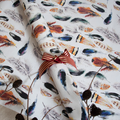 ラッピングペーパー | クリスマス包装紙 | Bird feathers